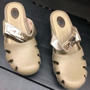 Dr Scholls Clogs